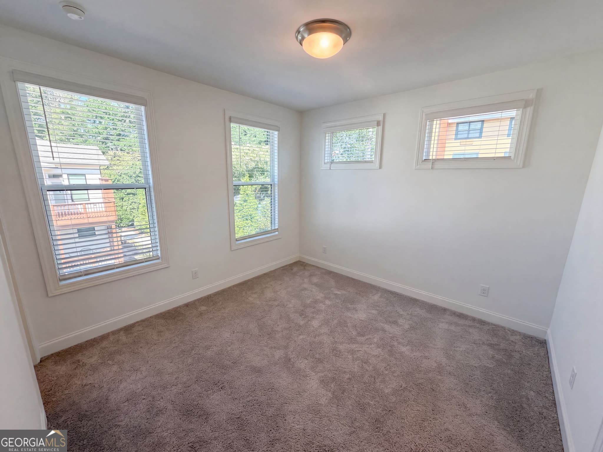 4 bedroom, 3 bathroom, 2,217 sq ft townhouse for sale at 415 Olmstead Way 68, Alpharetta, GA 30022 — photo 4