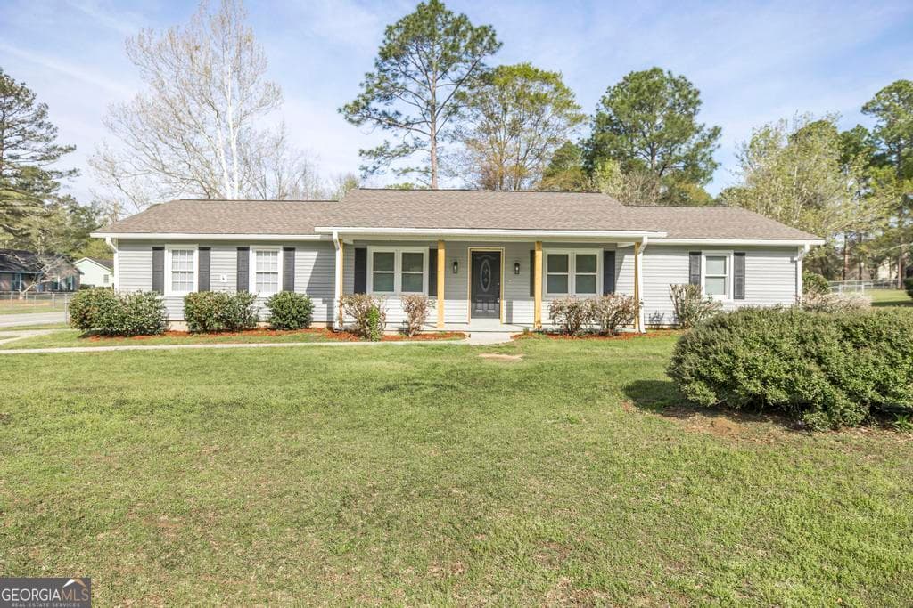 3 bedroom, 2 bathroom, 1,560 sq ft single family residence sold at 119 Whipoorwill Way, Dublin, GA 31021