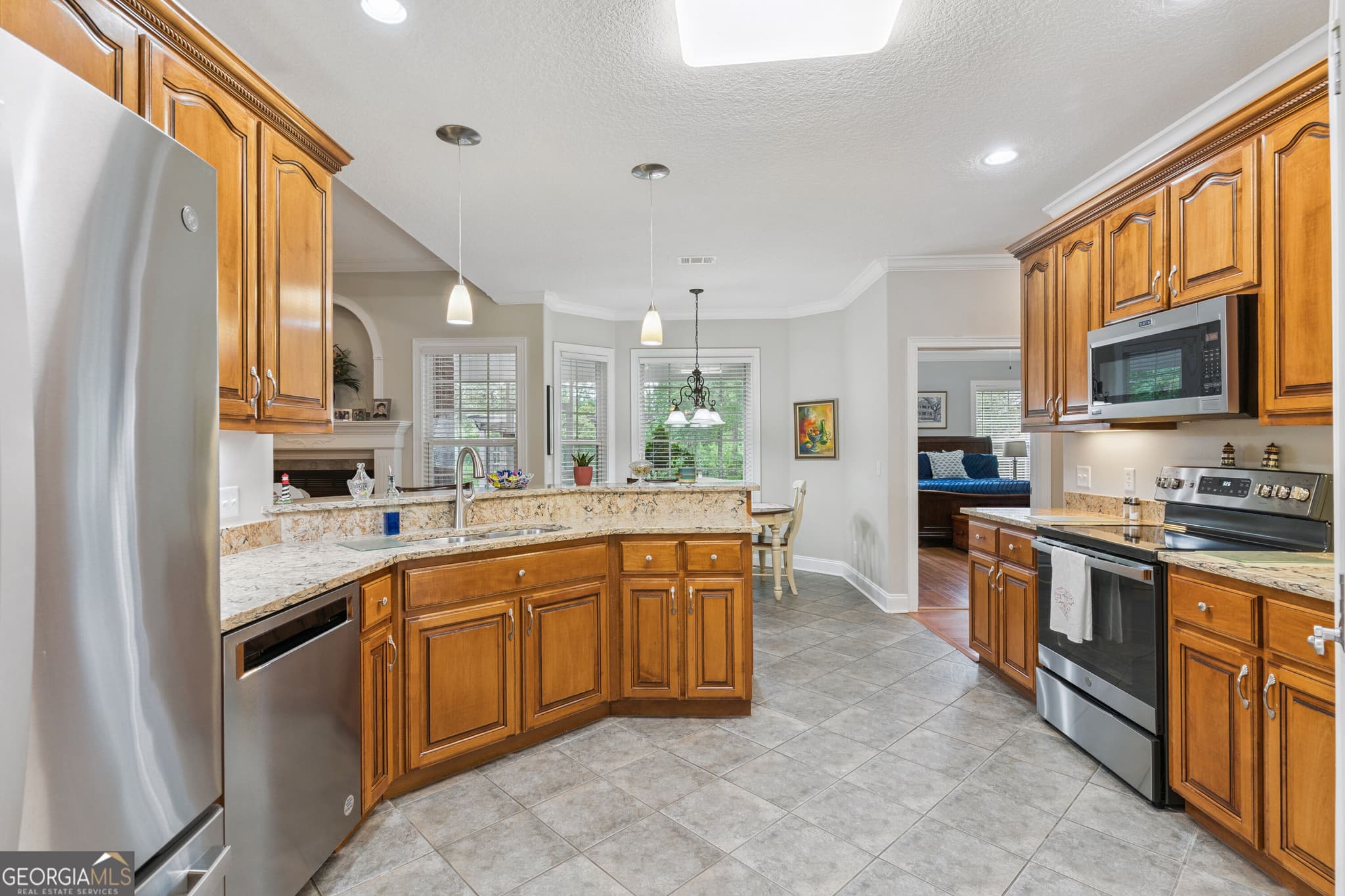 4 bedroom, 3 bathroom, 3,097 sq ft single family residence for sale at 20 Karen Way, Brunswick, GA 31523 — photo 10