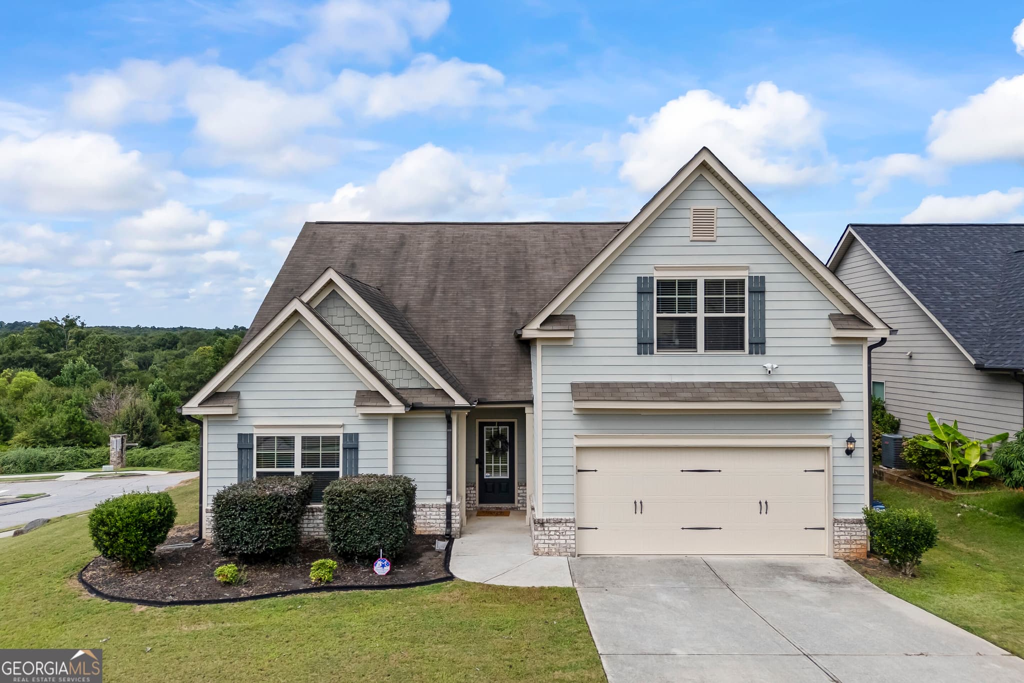 4 bedroom, 3 bathroom, 2,288 sq ft single family residence for sale at 670 Massey Street, Winder, GA 30680 — photo 1 of 38