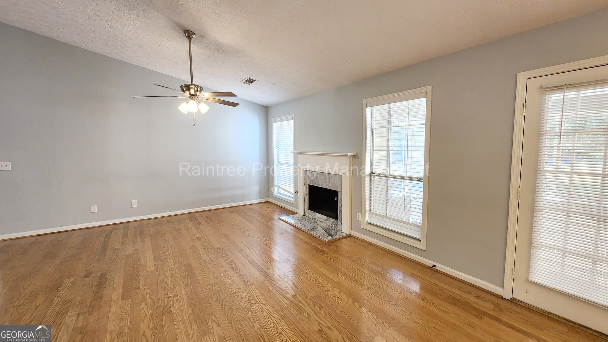 3 bedroom, 2 bathroom, 1,563 sq ft single family residence for rent at 2360 Berkeley Creek Court, Duluth, GA 30096 for $2,300 a month — photo 9