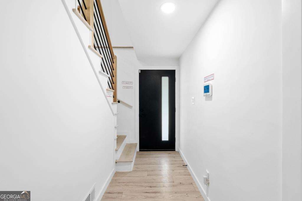 4 bedroom, 2.5 bathroom, 3,108 sq ft single family residence for sale at 2938 Heather Drive, Atlanta, GA 30344 — photo 5