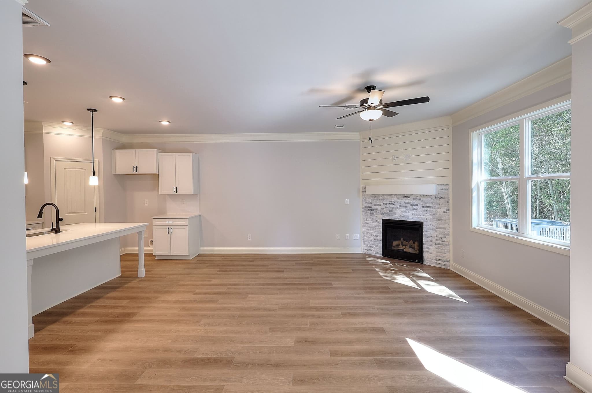 3 bedroom, 2.5 bathroom, 1,660 sq ft townhouse for rent at 19 Crest Drive 2, Hartwell, GA 30643 for $2,200 a month — photo 8