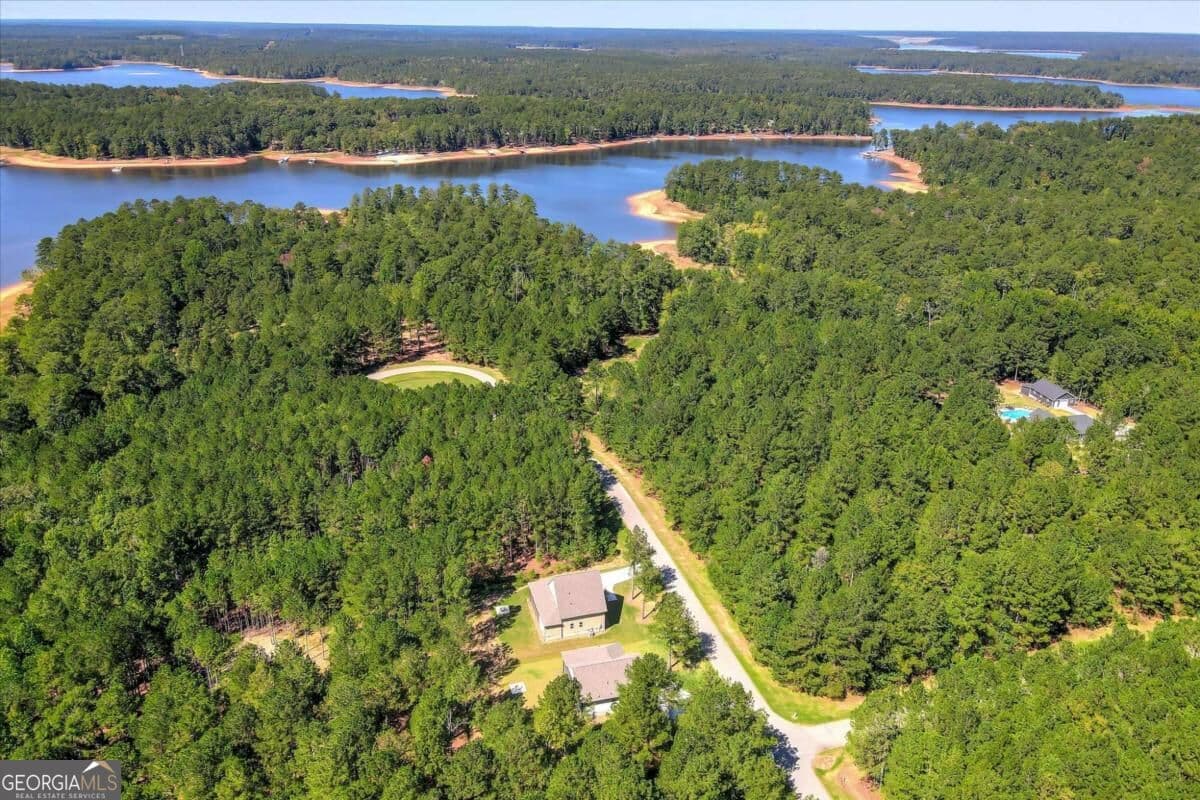 5 bedroom, 3 bathroom, 2,442 sq ft single family residence for sale at 1192 Sunset Cove, Tignall, GA 30668 — photo 7