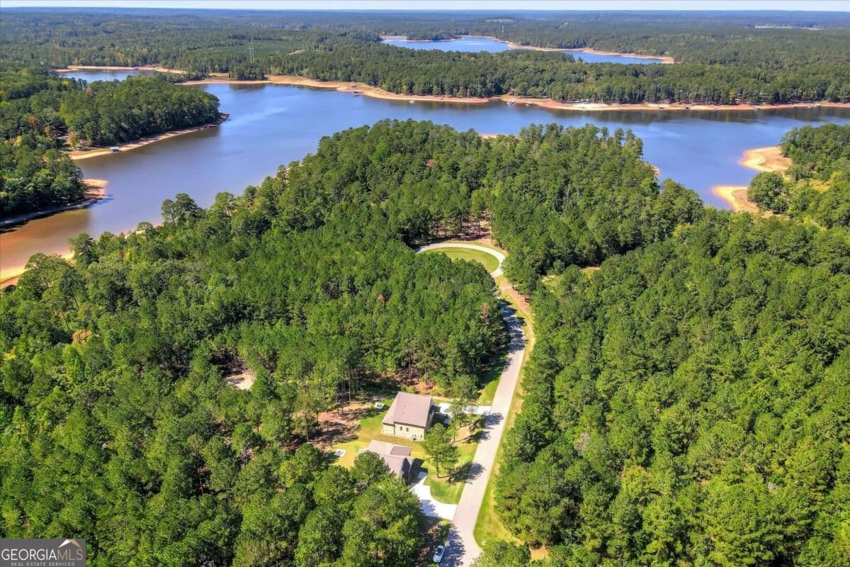 5 bedroom, 3 bathroom, 2,442 sq ft single family residence for sale at 1192 Sunset Cove, Tignall, GA 30668 — photo 5