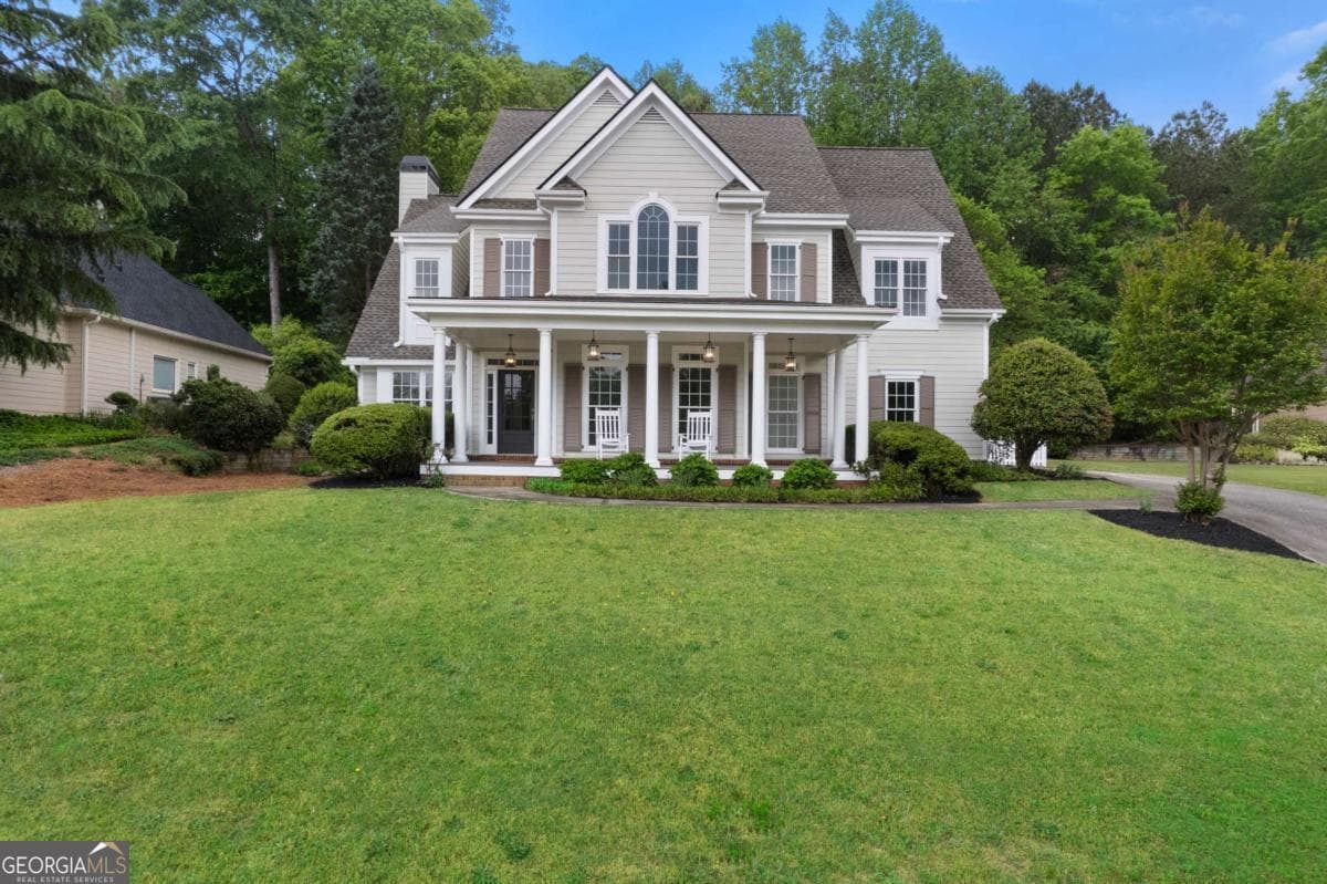 4 bedroom, 3 bathroom, 3,094 sq ft single family residence sold at 1827 Shaker Falls Lane, Lawrenceville, GA 30045