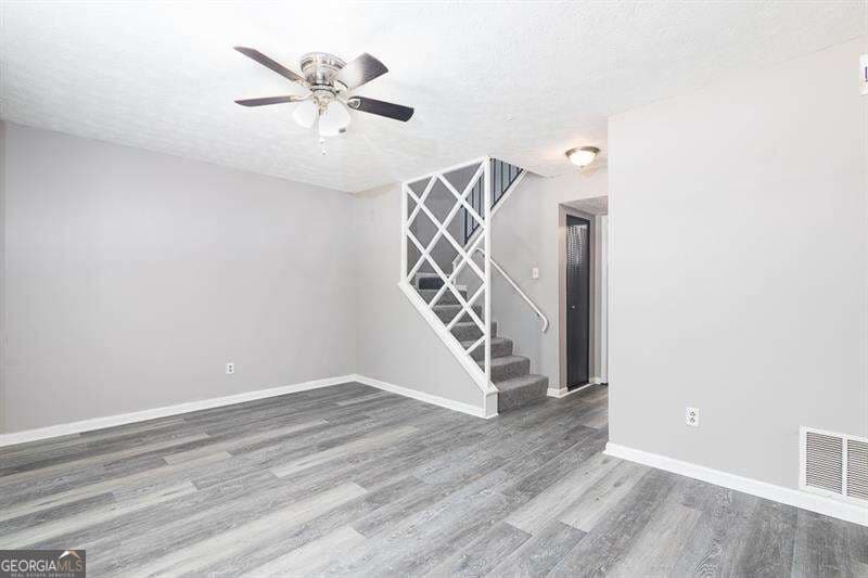 2 bedroom, 1.5 bathroom, 1,152 sq ft condominium for sale at 501 Carlton Road 2E, Palmetto, GA 30268 — photo 6