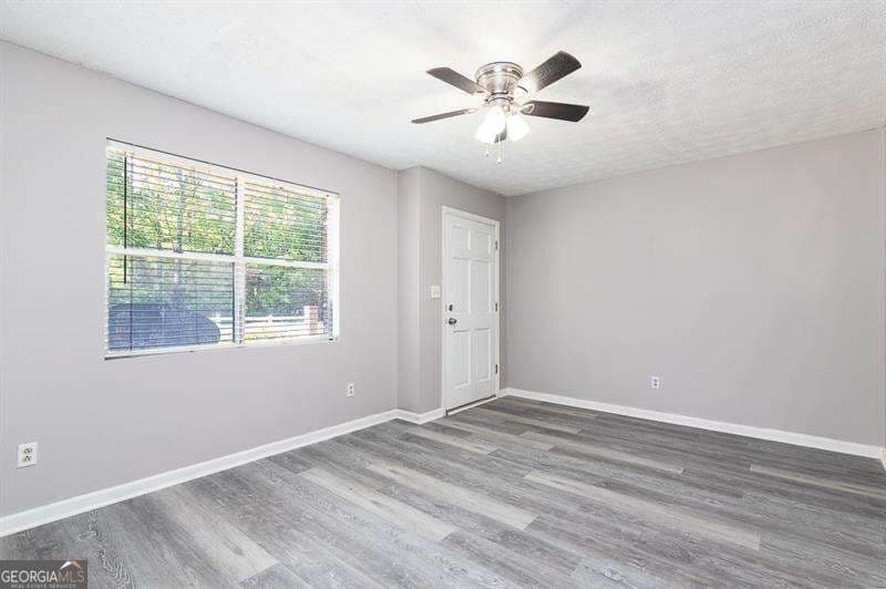 2 bedroom, 1.5 bathroom, 1,152 sq ft condominium for sale at 501 Carlton Road 2E, Palmetto, GA 30268 — photo 7