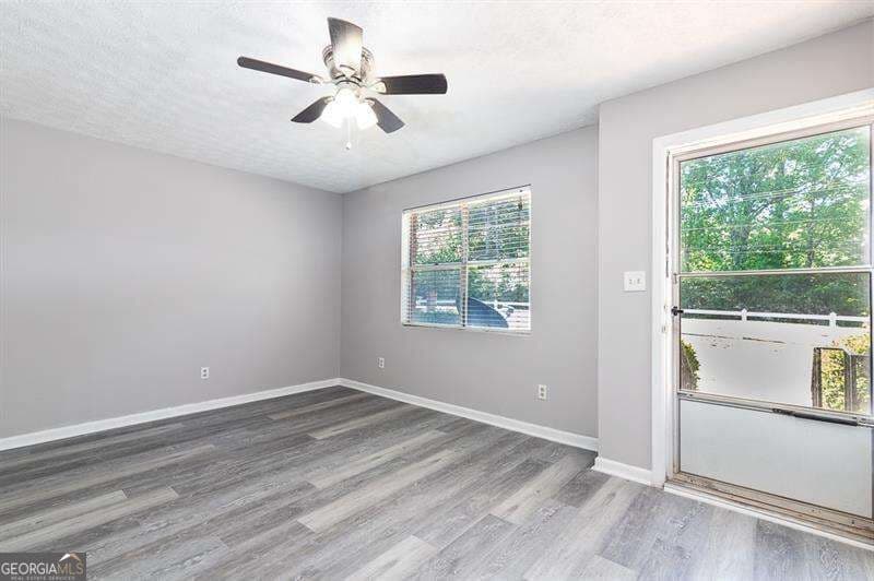 2 bedroom, 1.5 bathroom, 1,152 sq ft condominium for sale at 501 Carlton Road 2E, Palmetto, GA 30268 — photo 5