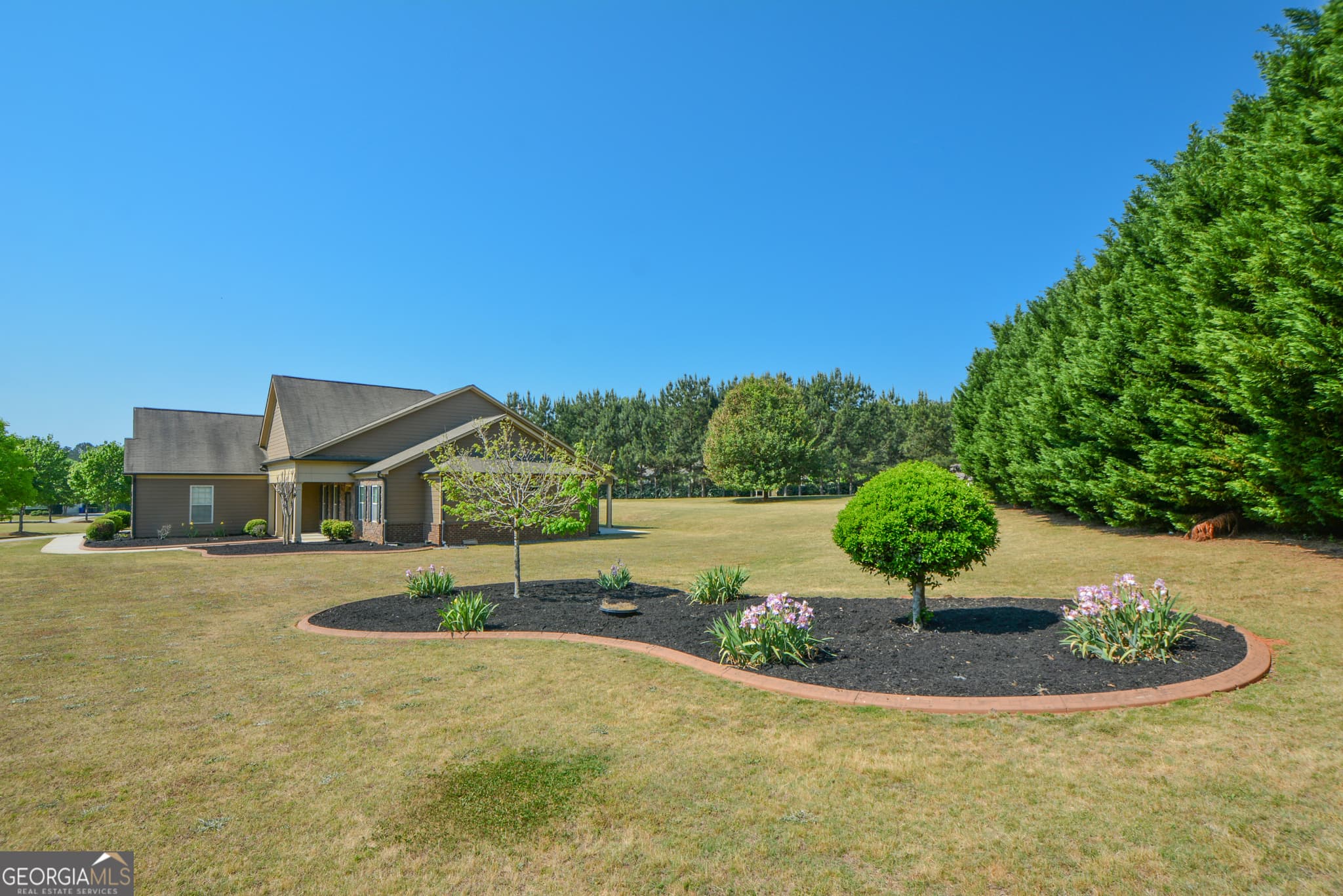 4 bedroom, 4 bathroom, 3,073 sq ft single family residence for sale at 125 Haddonstone Drive, Fayetteville, GA 30215 — photo 8