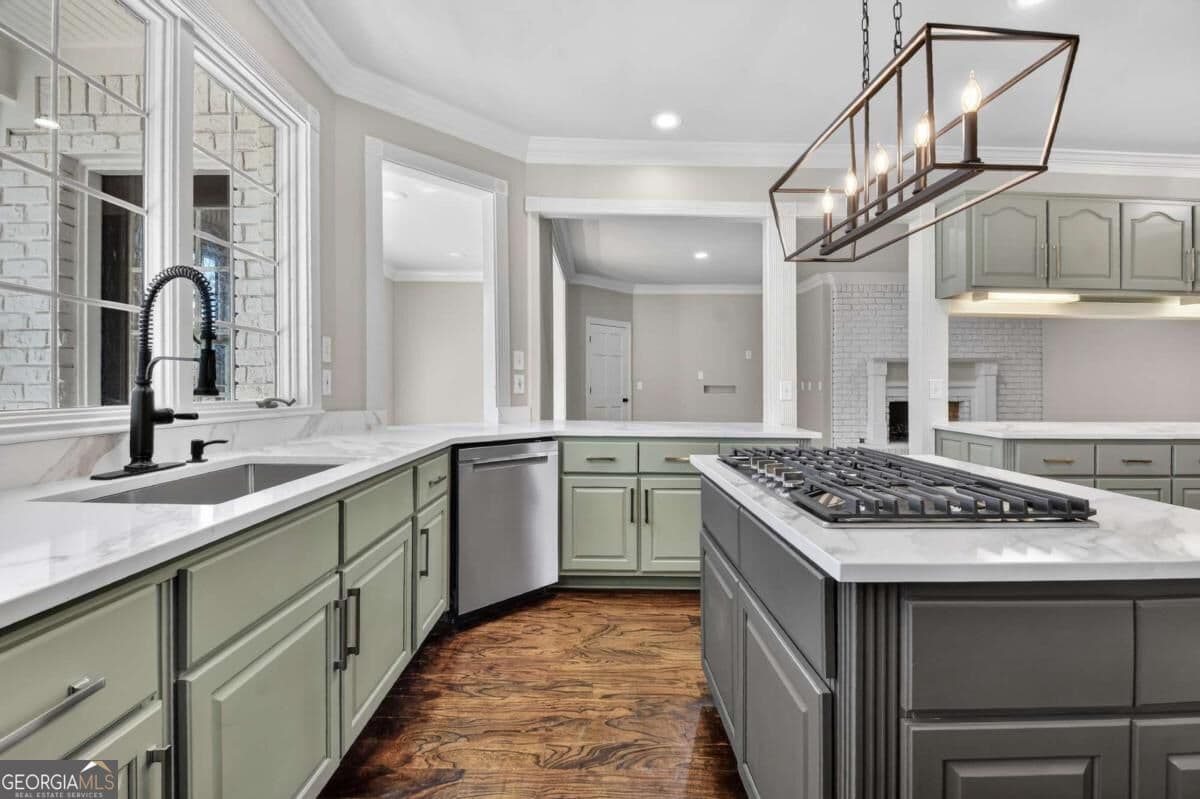 5 bedroom, 3.5 bathroom, 3,609 sq ft single family residence for sale at 229 Crossroads Church Road, Ellijay, GA 30540 — photo 8