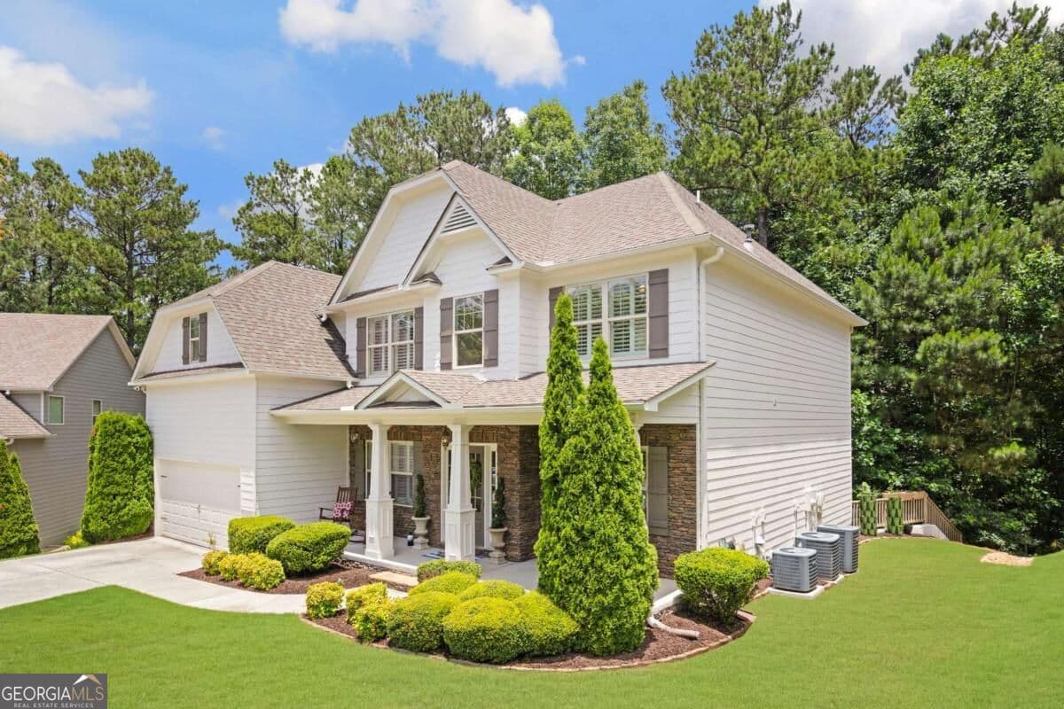 6 bedroom, 4 bathroom, 3,896 sq ft single family residence for sale at 316 Water Oak Lane, Canton, GA 30114 — photo 3