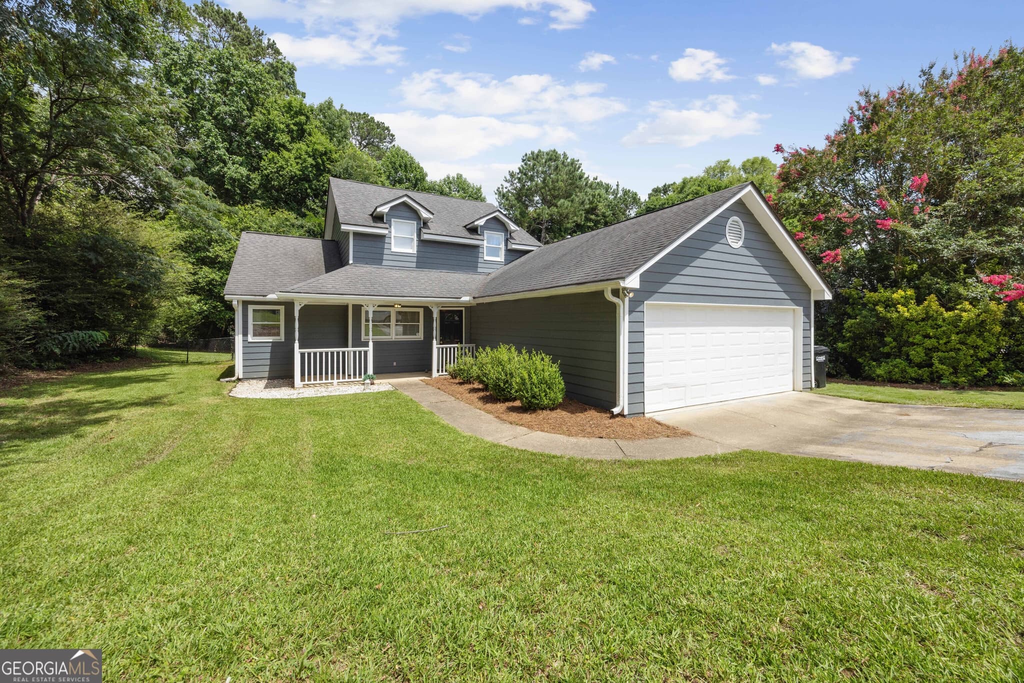 3 bedroom, 2.5 bathroom, 1,936 sq ft single family residence sold at 7164 Daisy Street, Columbus, GA 31904