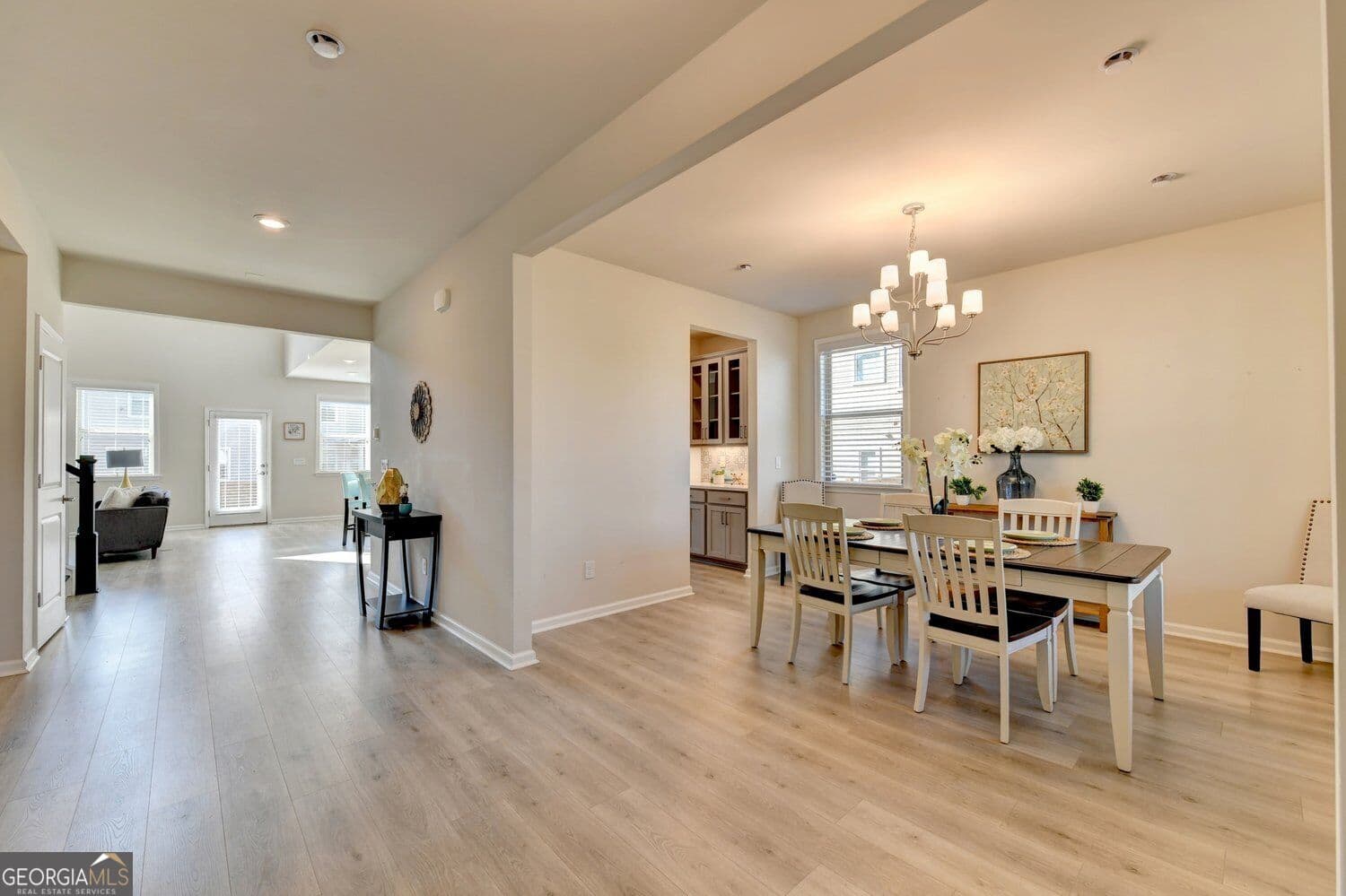 5 bedroom, 4.5 bathroom, 3,756 sq ft single family residence for sale at 8680 Shipton Circle, Ball Ground, GA 30107 — photo 7