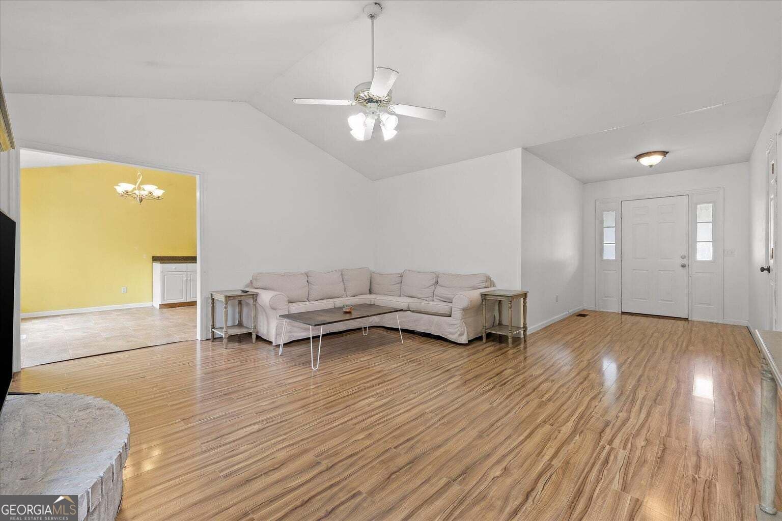 3 bedroom, 2 bathroom, 1,464 sq ft single family residence for sale at 4518 Kings Lake Court, Chattanooga, TN 37416 — photo 9