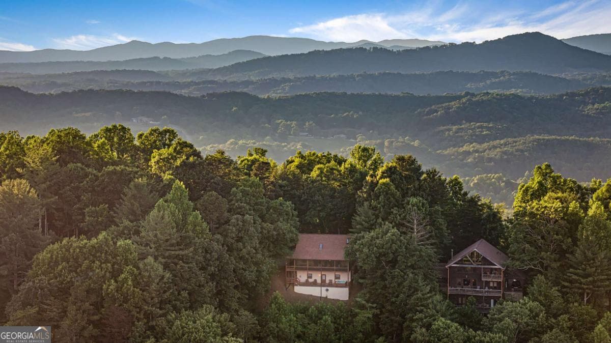 2 bedroom, 2 bathroom, 2,346 sq ft cabin,single family residence for sale at 1289 My Mountain Road, Morganton, GA 30560 — photo 7