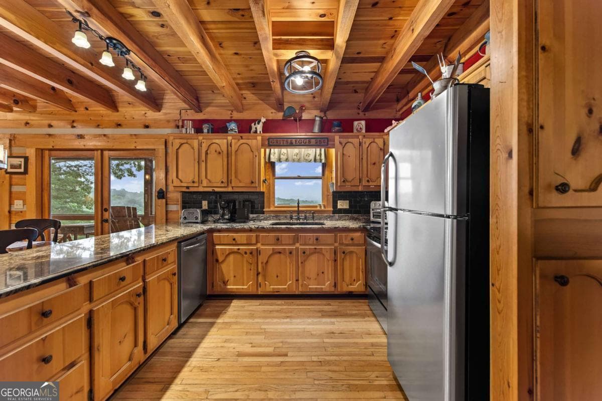 2 bedroom, 2 bathroom, 2,346 sq ft cabin,single family residence for sale at 1289 My Mountain Road, Morganton, GA 30560 — photo 9