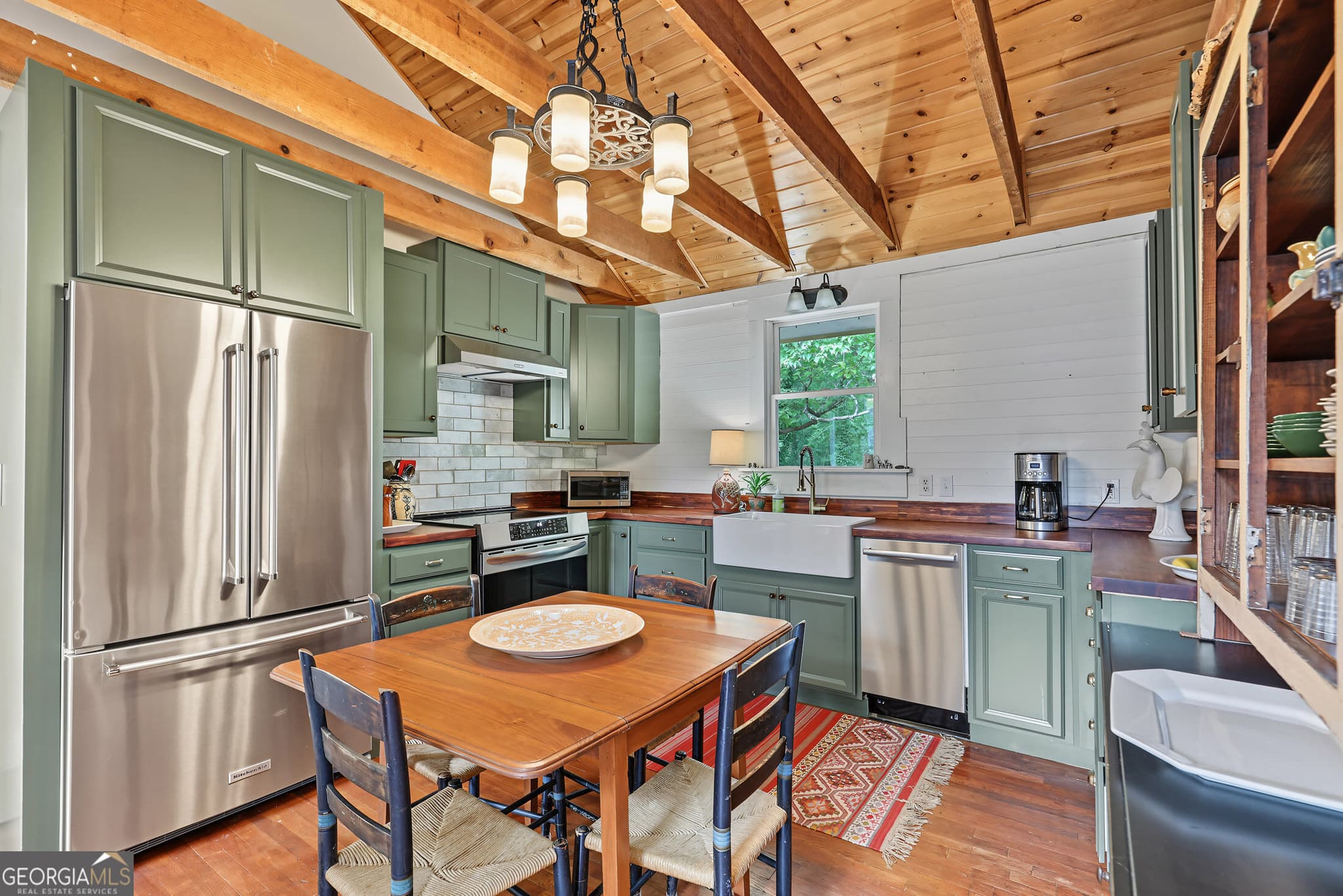 3 bedroom, 2 bathroom, 1,182 sq ft single family residence for sale at 98 Pickett Hill Street, Clayton, GA 30525 — photo 8