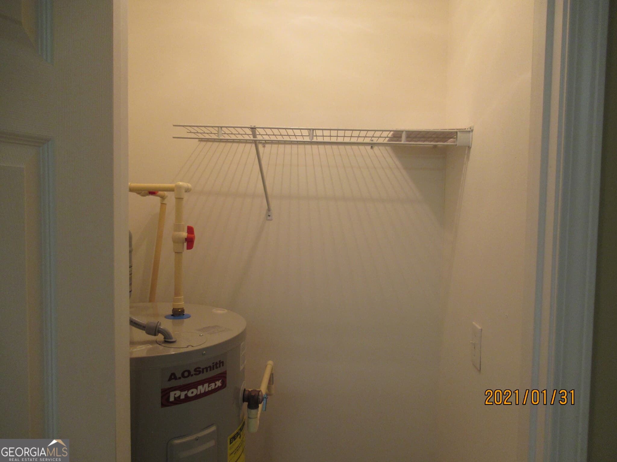 2 bedroom, 2.5 bathroom, 1,224 sq ft single family residence for rent at 44 Cleves Way, Dahlonega, GA 30533 for $1,500 a month — photo 7