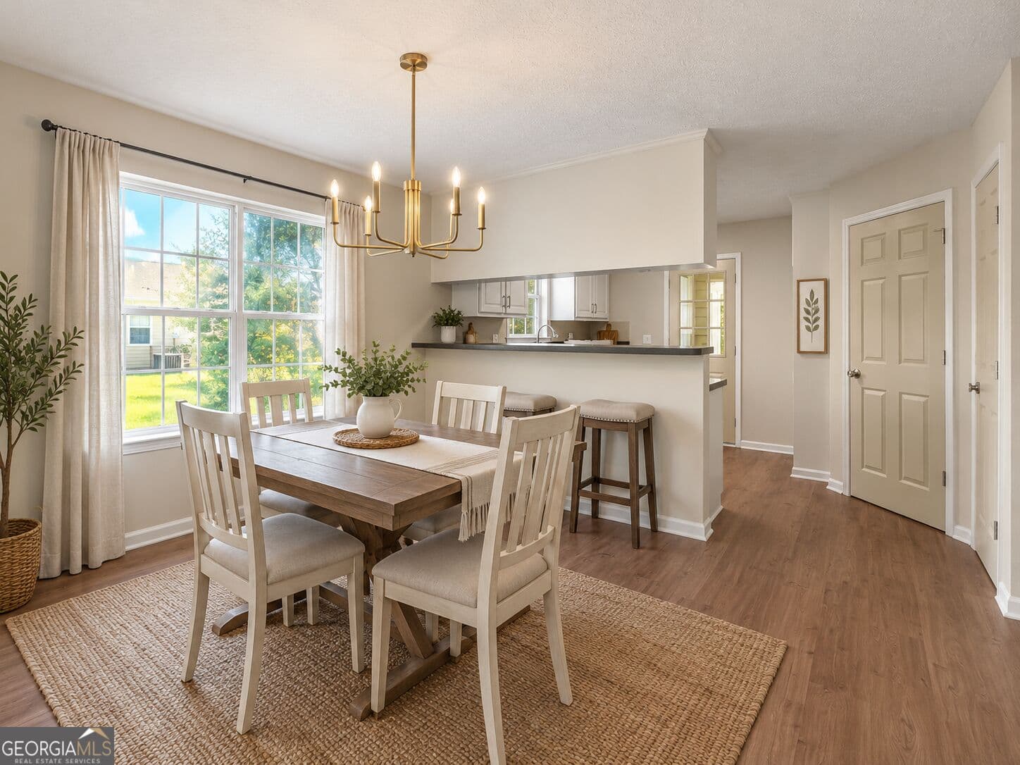 3 bedroom, 2 bathroom, 1,212 sq ft single family residence for sale at 122 Dove Landing, Social Circle, GA 30025 — photo 3