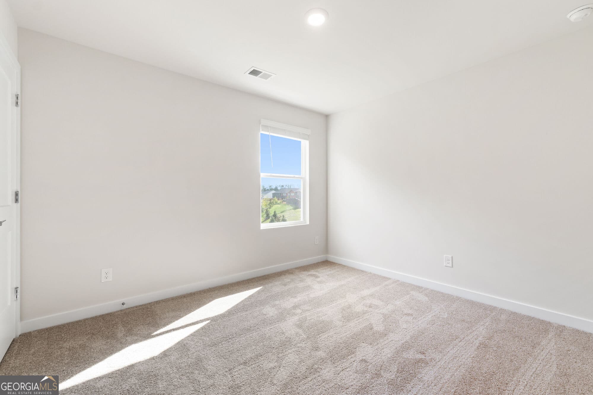 4 bedroom, 3 bathroom, 2,500 sq ft single family residence for sale at 342 Jarrett Street, Fairburn, GA 30213 — photo 7