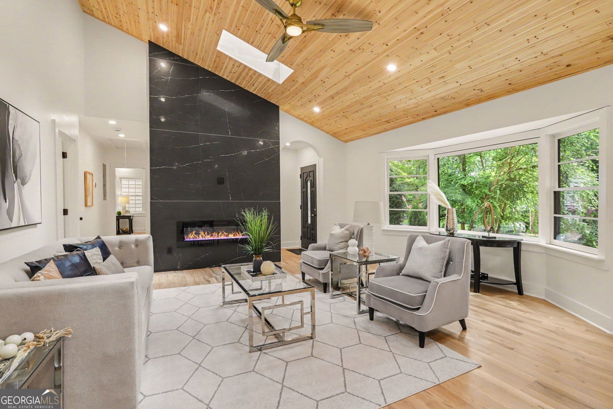 3 bedroom, 2 bathroom, 1,716 sq ft single family residence for sale at 1446 Briarcliff Road, Atlanta, GA 30306 — photo 7