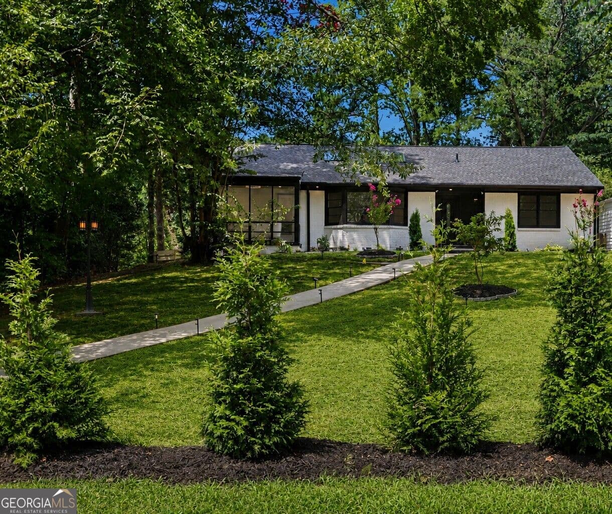 3 bedroom, 2 bathroom, 1,716 sq ft single family residence for sale at 1446 Briarcliff Road, Atlanta, GA 30306 — photo 4