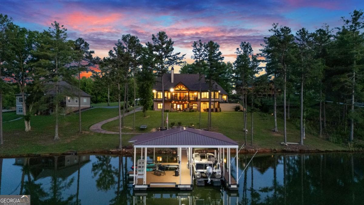 4 bedroom, 4 bathroom, 4,380 sq ft single family residence for sale at 117 Valley View Court, Blairsville, GA 30512
