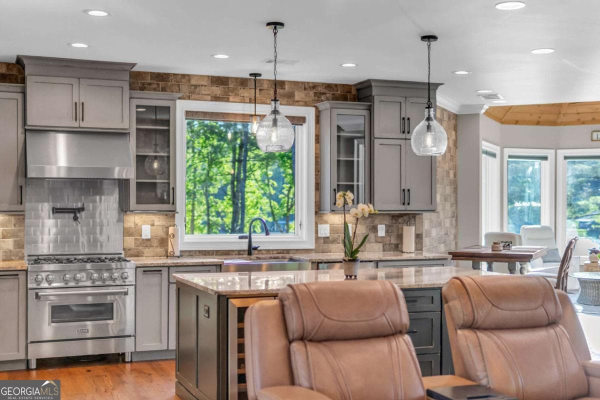 4 bedroom, 4 bathroom, 4,380 sq ft single family residence for sale at 117 Valley View Court, Blairsville, GA 30512 — photo 9