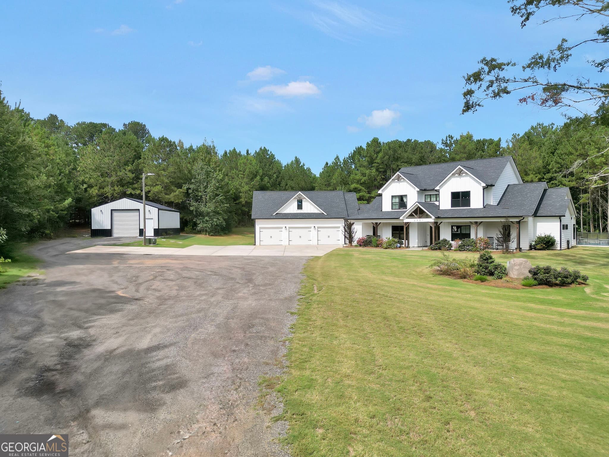 6 bedroom, 5.5 bathroom, 3,602 sq ft single family residence for sale at 2901 Teamon Road, Griffin, GA 30223 — photo 5