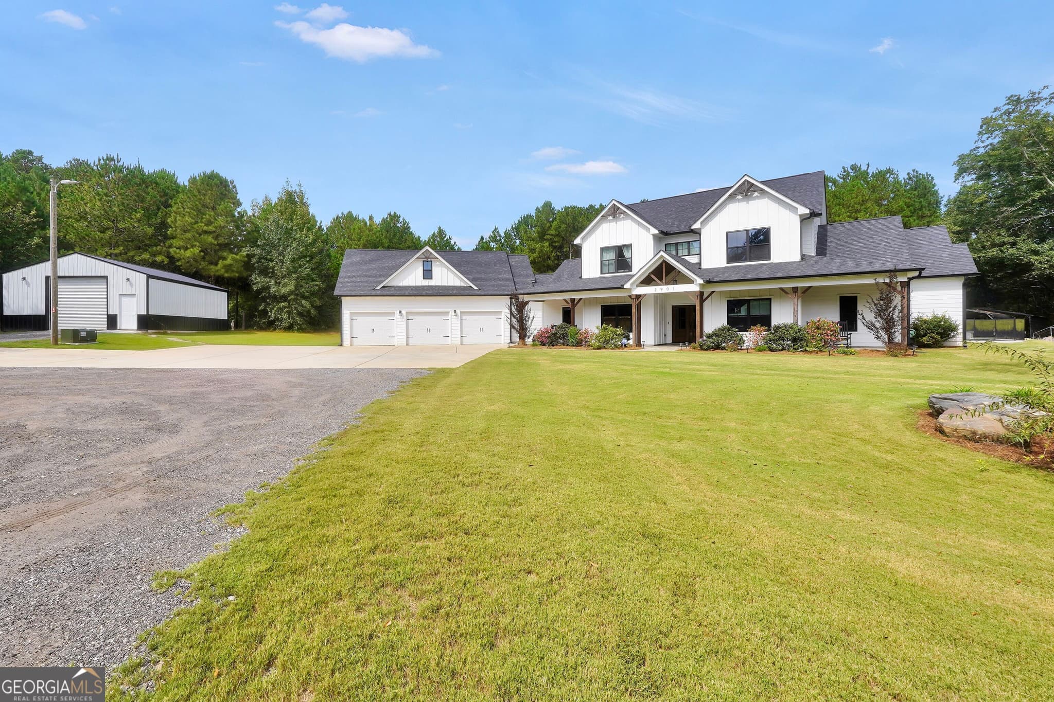 6 bedroom, 5.5 bathroom, 3,602 sq ft single family residence for sale at 2901 Teamon Road, Griffin, GA 30223 — photo 4