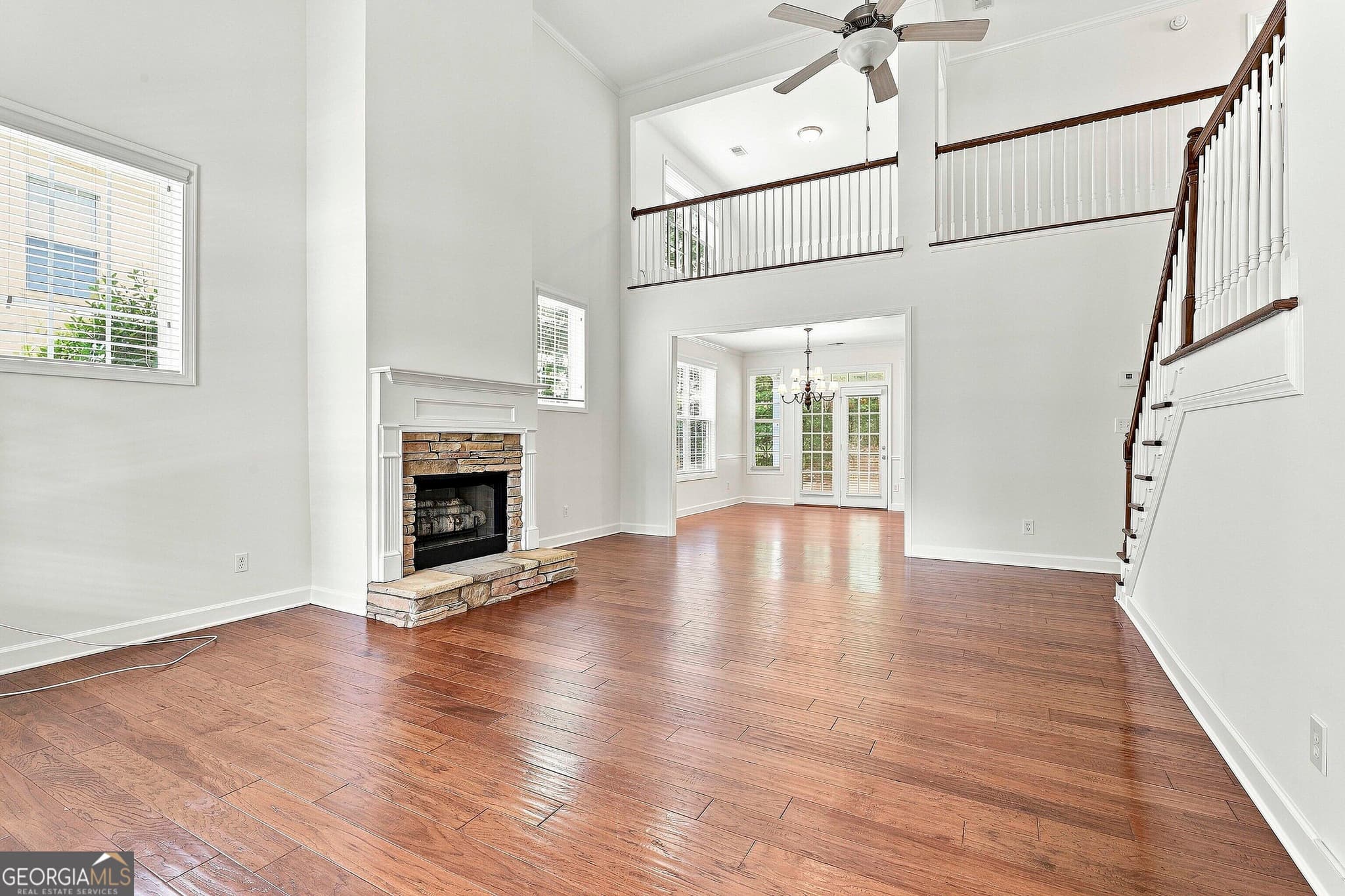 4 bedroom, 2.5 bathroom, 2,538 sq ft single family residence for sale at 10 Fenway Court, Newnan, GA 30265 — photo 5