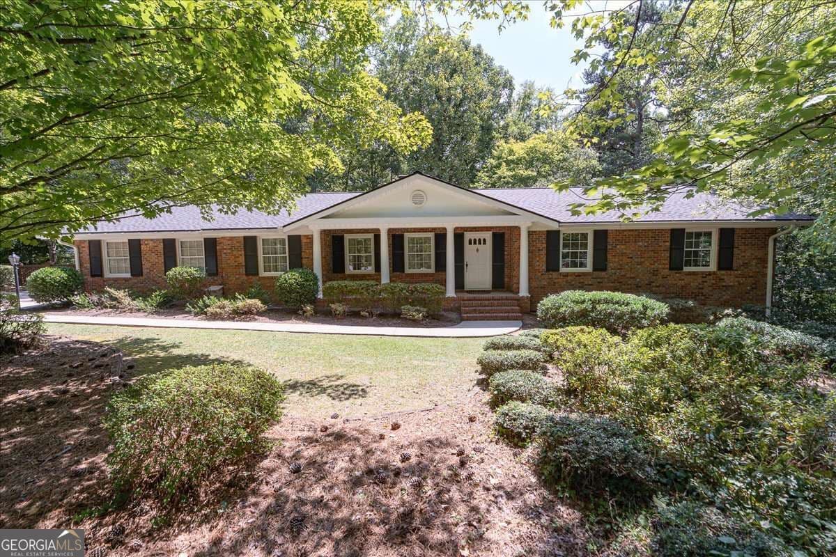 4 bedroom, 3 bathroom, 4,176 sq ft single family residence for sale at 541 Woodland Road, Elberton, GA 30635 — photo 2