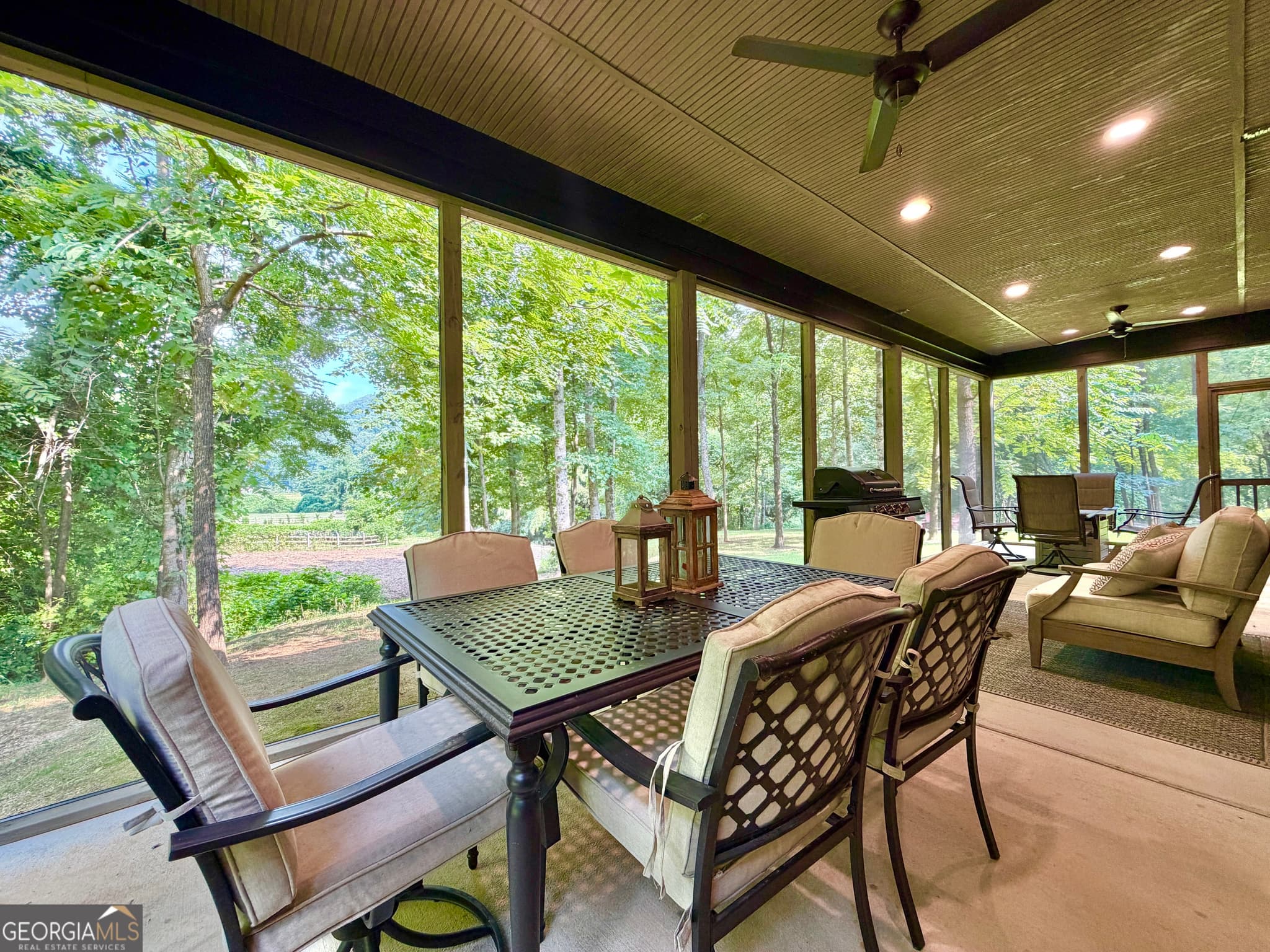 4 bedroom, 3.5 bathroom, 2,682 sq ft single family residence for sale at 399 Jim McCrackin, Clayton, GA 30525 — photo 5