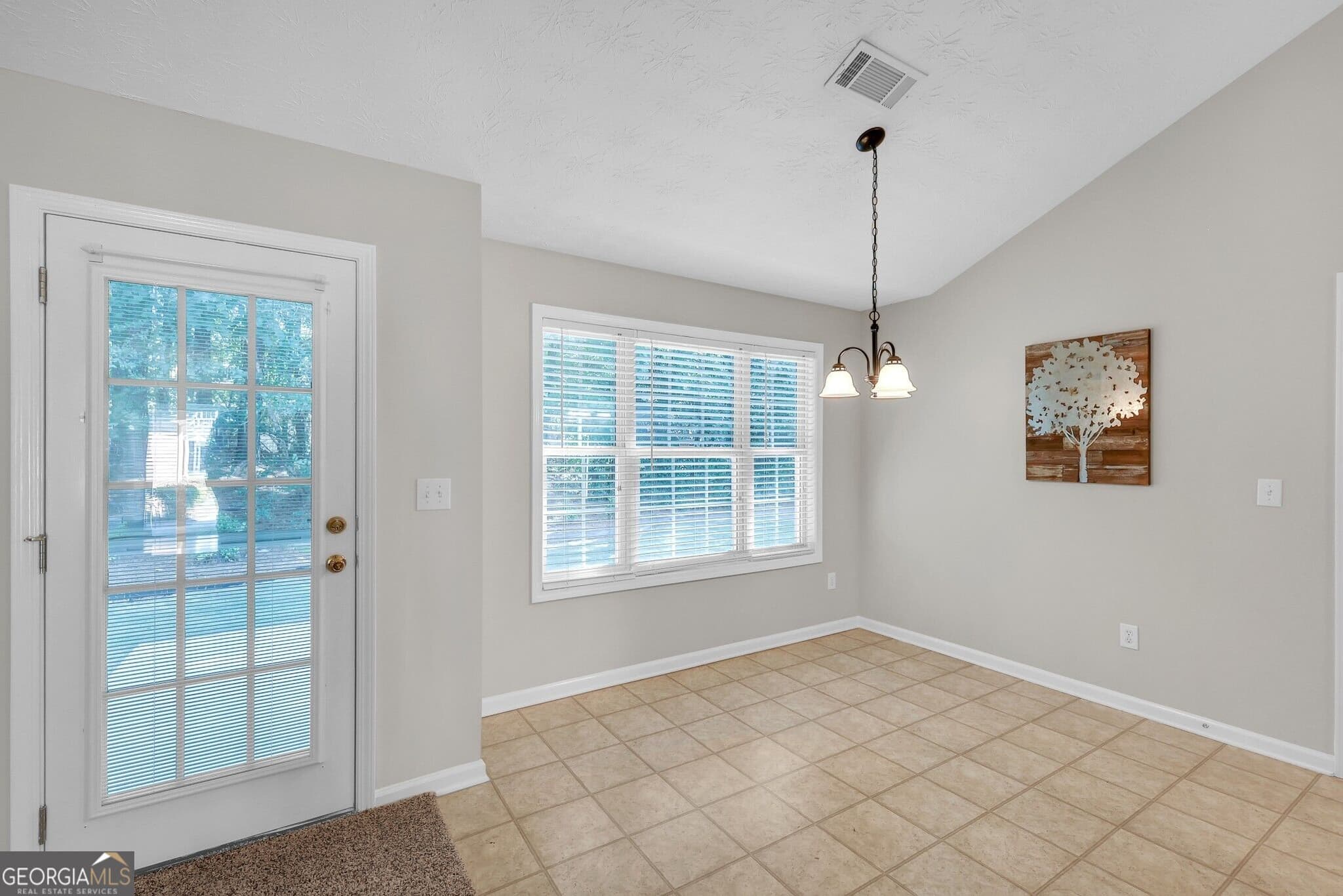 3 bedroom, 2 bathroom, 2,354 sq ft single family residence for sale at 651 Towering Pine Trail, Lawrenceville, GA 30044 — photo 5