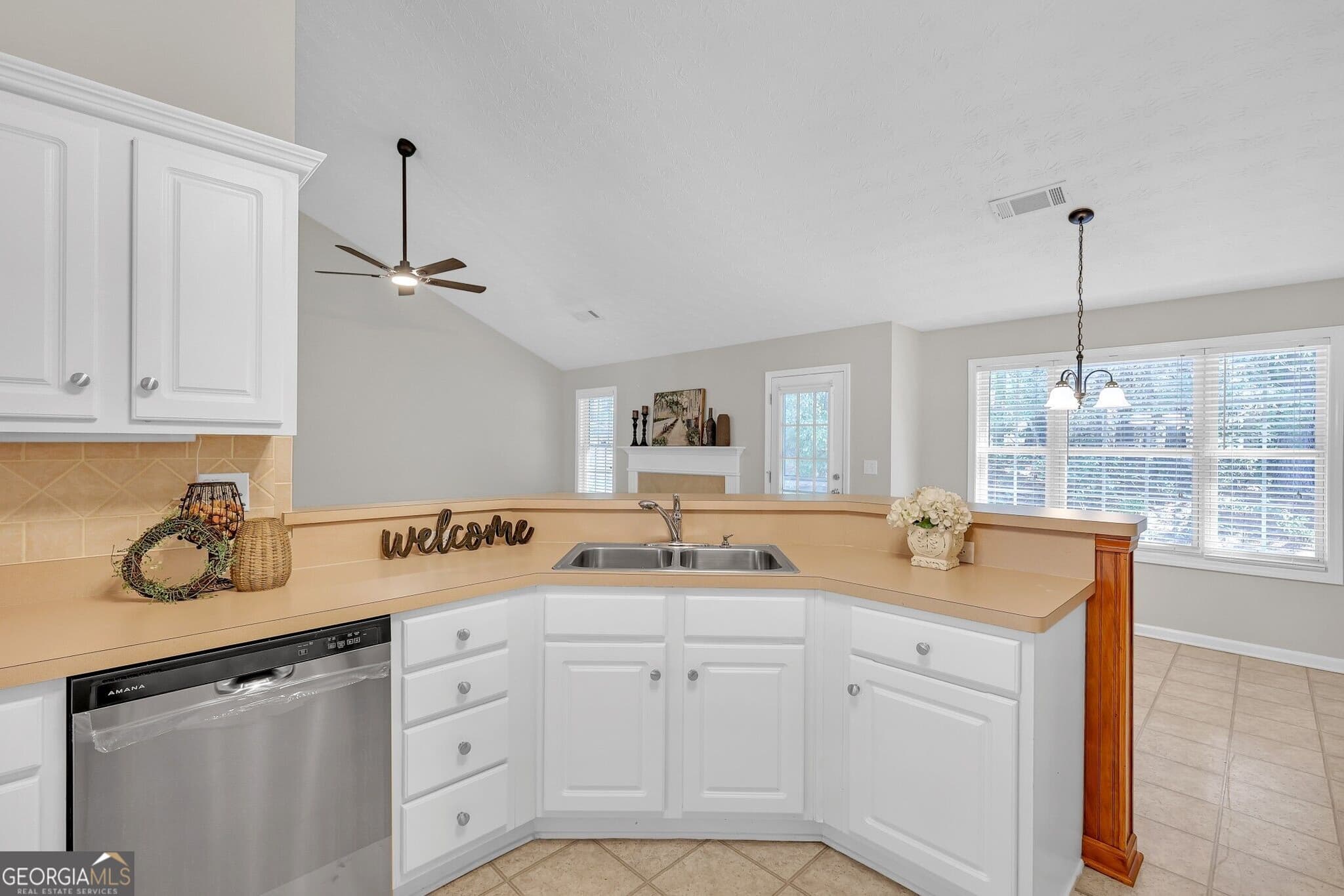 3 bedroom, 2 bathroom, 2,354 sq ft single family residence for sale at 651 Towering Pine Trail, Lawrenceville, GA 30044 — photo 8