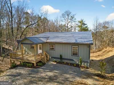 3 bedroom, 2 bathroom cabin,single family residence sold at 5 Feather Fork Trail, Murphy, NC 28906