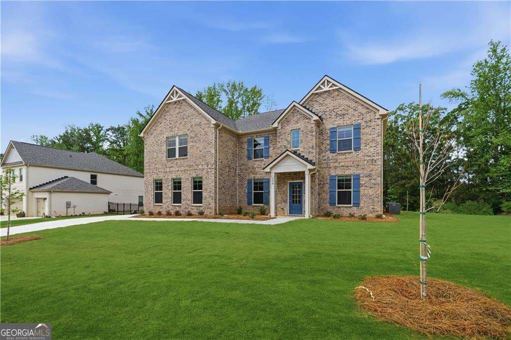 5 bedroom, 4 bathroom single family residence for sale at 145 Haverling Pass, Hampton, GA 30228 — photo 2