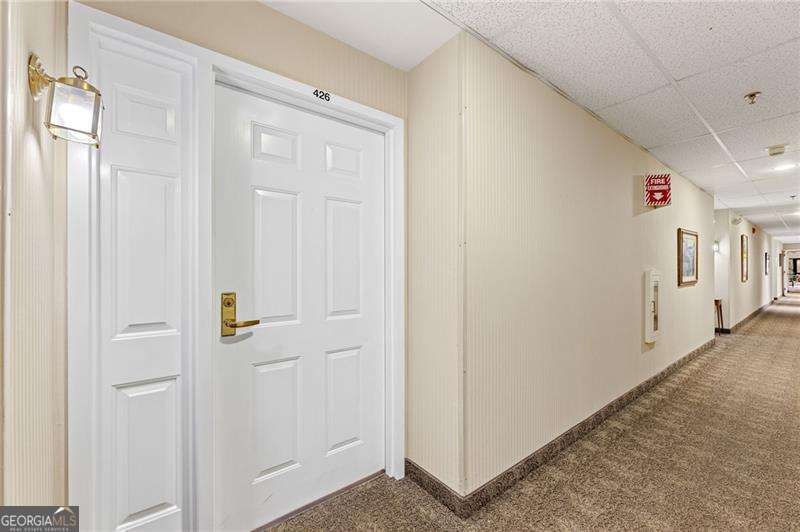 1 bedroom, 1 bathroom condominium for sale at 1800 Clairmont Lake, Decatur, GA 30033 — photo 6