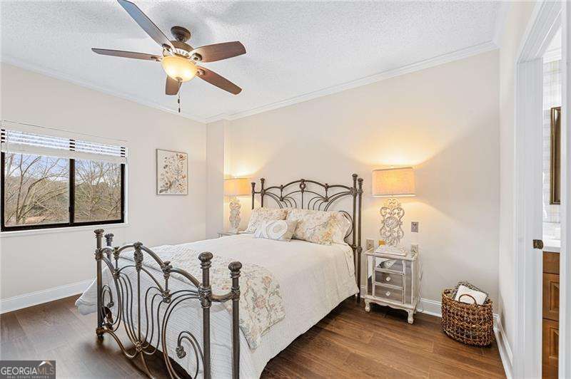 1 bedroom, 1 bathroom condominium for sale at 1800 Clairmont Lake, Decatur, GA 30033 — photo 5