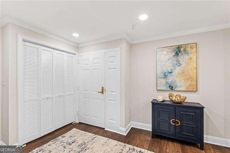 1 bedroom, 1 bathroom condominium for sale at 1800 Clairmont Lake, Decatur, GA 30033 — photo 9