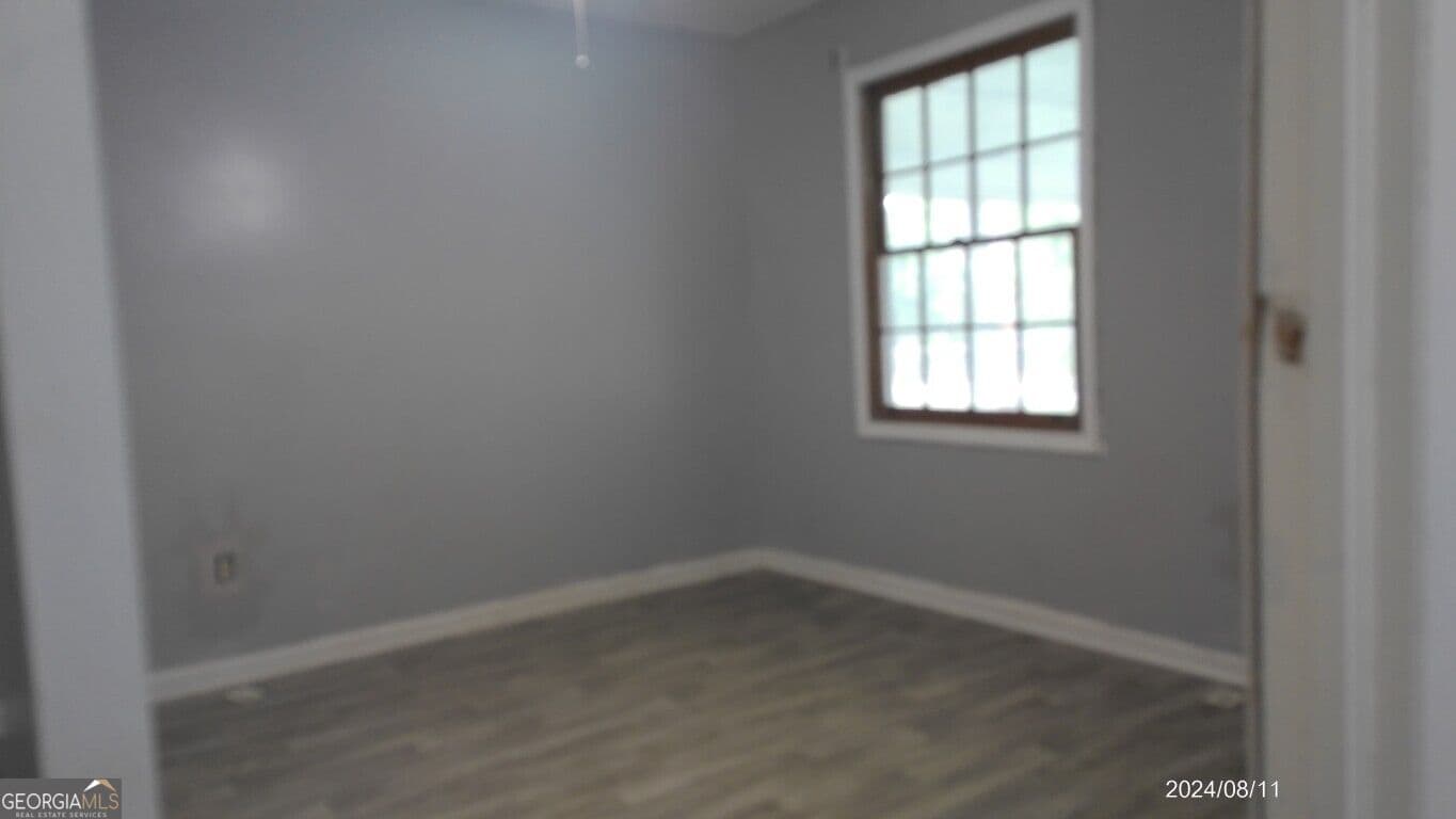 4 bedroom, 2.5 bathroom, 2,384 sq ft single family residence for sale at 2301 Juniper Drive, Albany, GA 31721 — photo 7