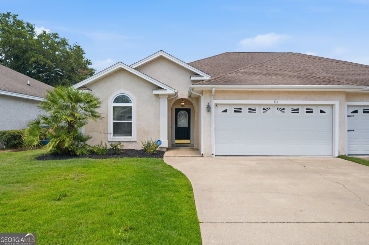 3 bedroom, 2 bathroom, 1,558 sq ft single family residence for sale at 173 Cypress Run Drive, Brunswick, GA 31520