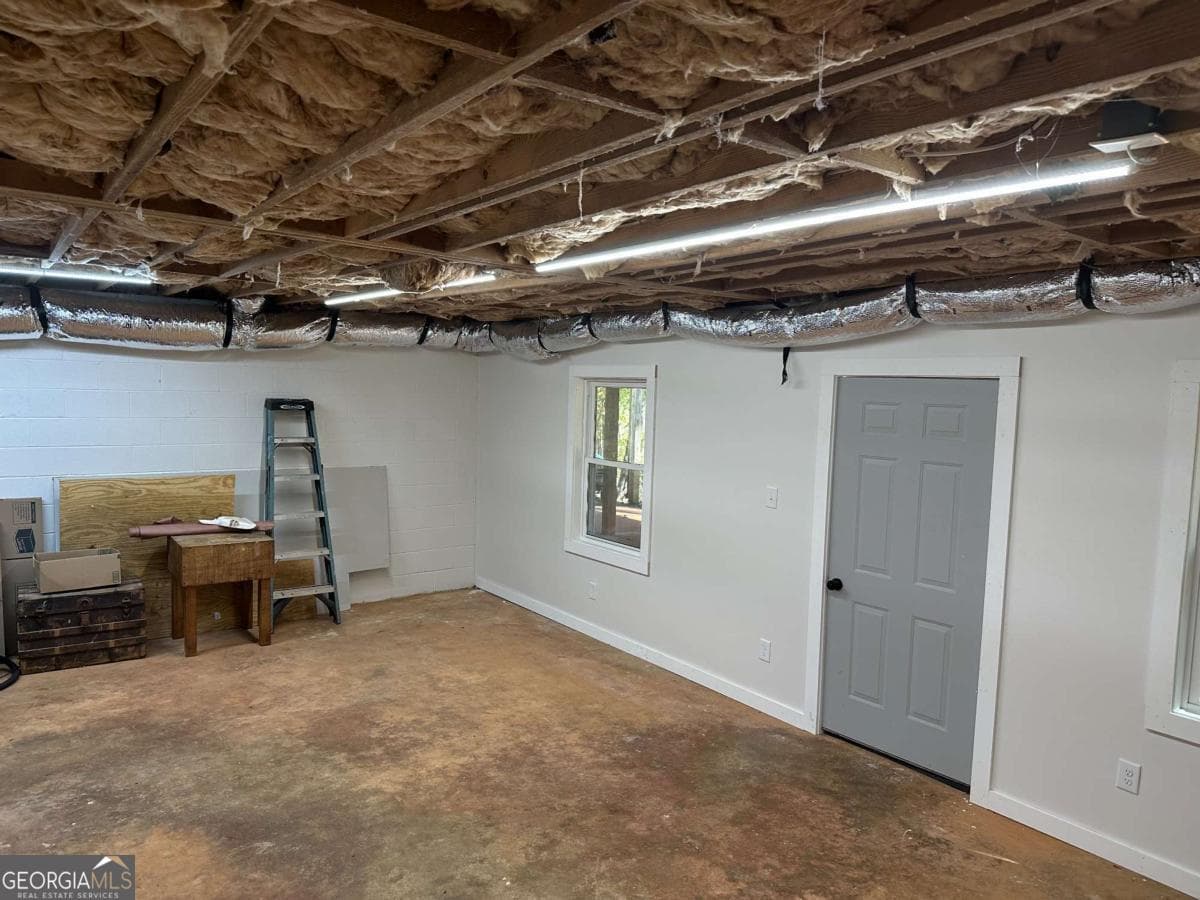 3 bedroom, 2 bathroom single family residence for sale at 134 Elkmont Drive, Dahlonega, GA 30533 — photo 5