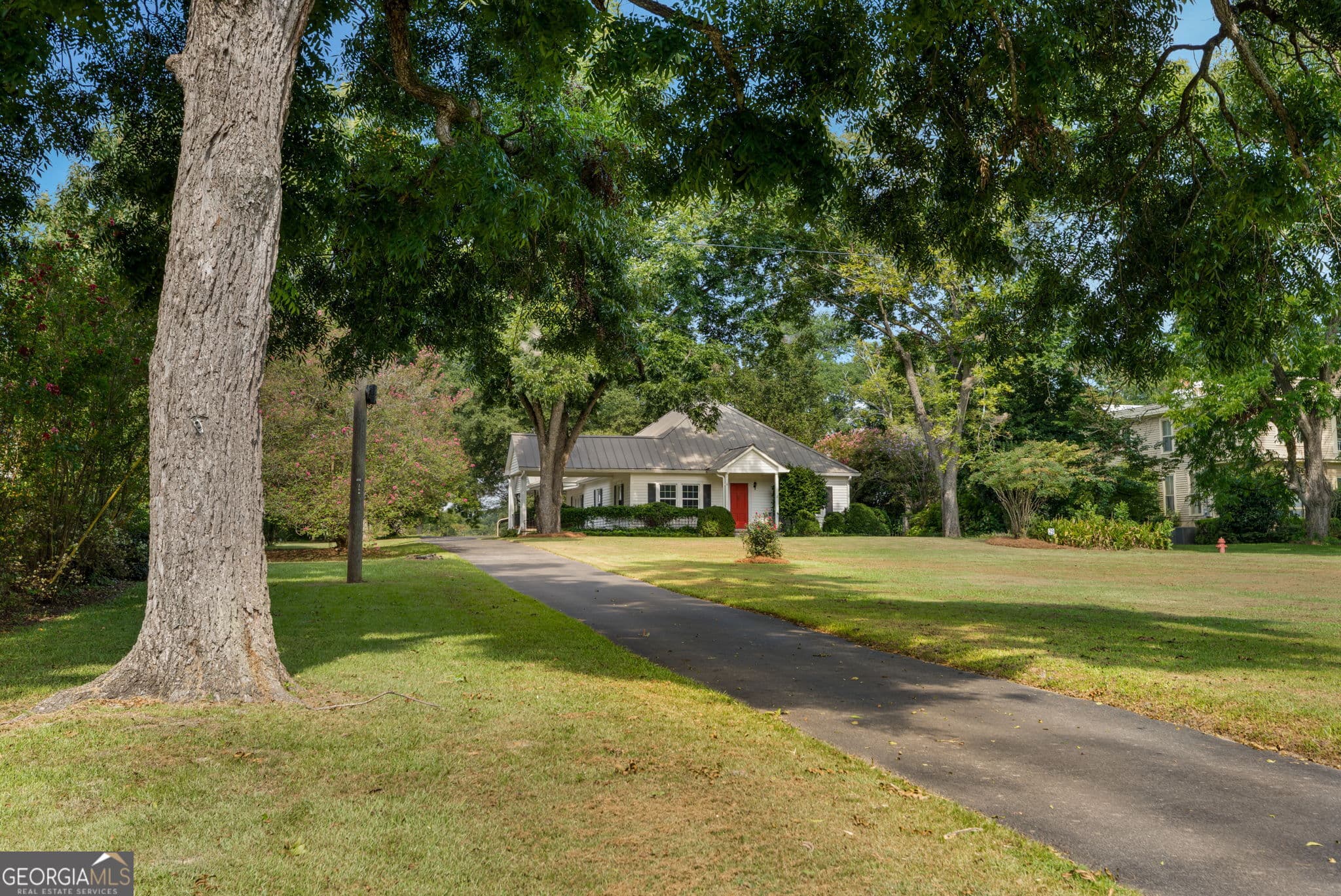 3 bedroom, 2 bathroom, 1,785 sq ft single family residence for sale at 7591 Ga Highway 15, Warthen, GA 31094 — photo 2