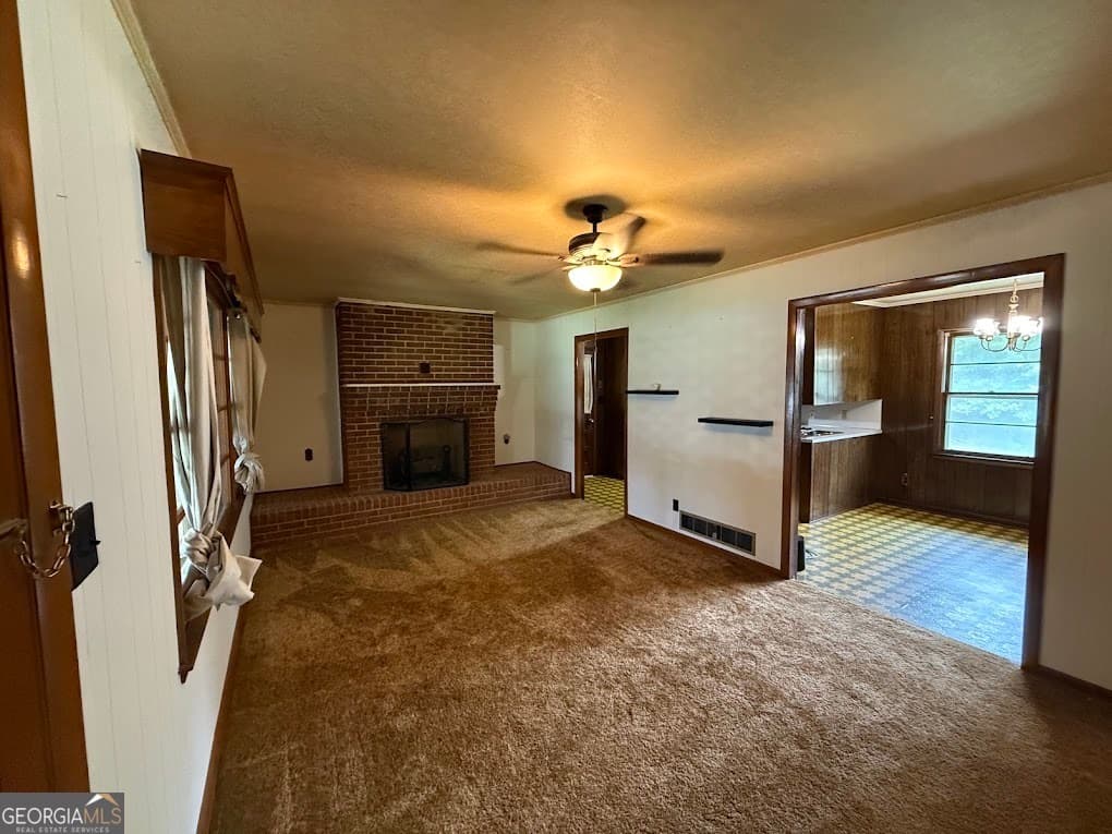 3 bedroom, 1 bathroom, 1,629 sq ft single family residence for sale at 8132 Birch Drive, Covington, GA 30014 — photo 5
