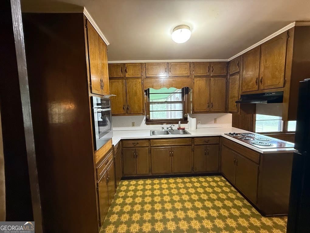3 bedroom, 1 bathroom, 1,629 sq ft single family residence for sale at 8132 Birch Drive, Covington, GA 30014 — photo 9