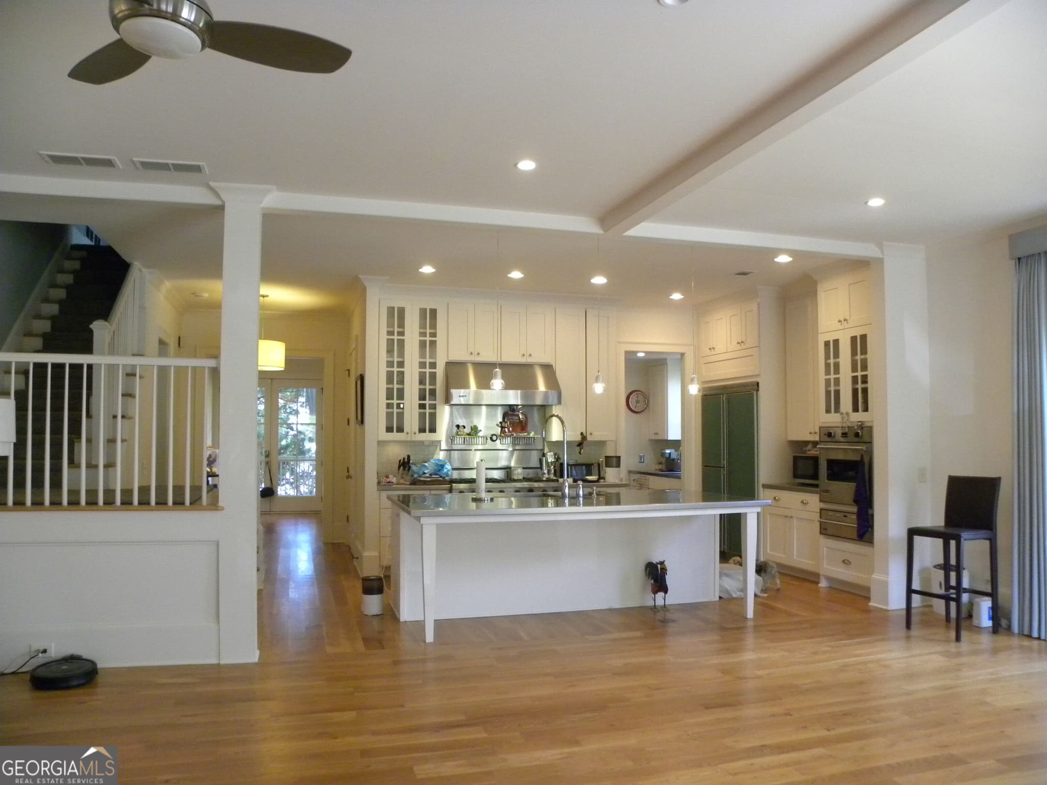 5 bedroom, 4.5 bathroom, 5,744 sq ft single family residence for sale at 10555 Serenbe Lane, Palmetto, GA 30268 — photo 7