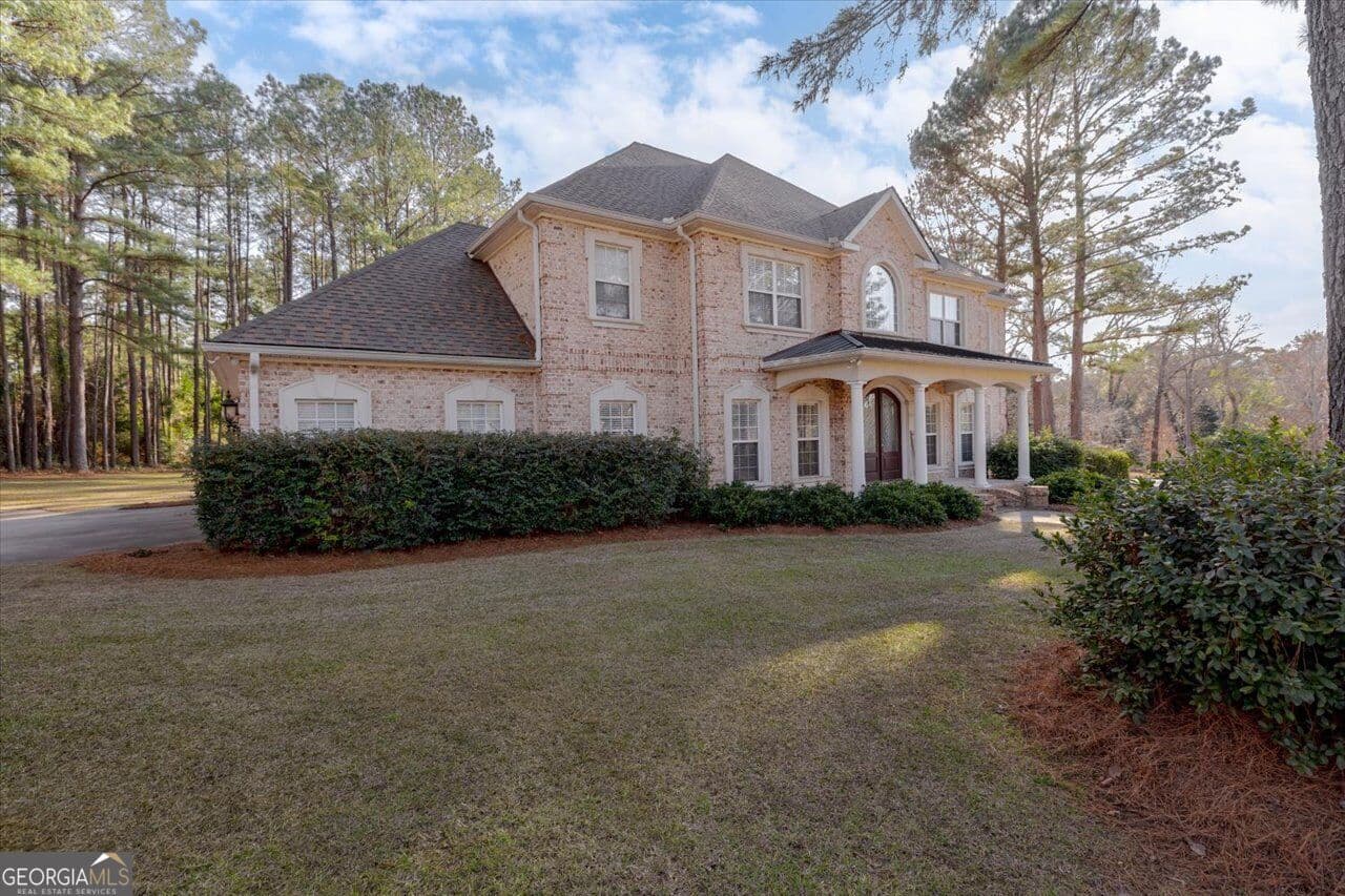 4 bedroom, 3.5 bathroom, 3,790 sq ft single family residence for sale at 200 River Oak Court, Kathleen, GA 31047 — photo 5