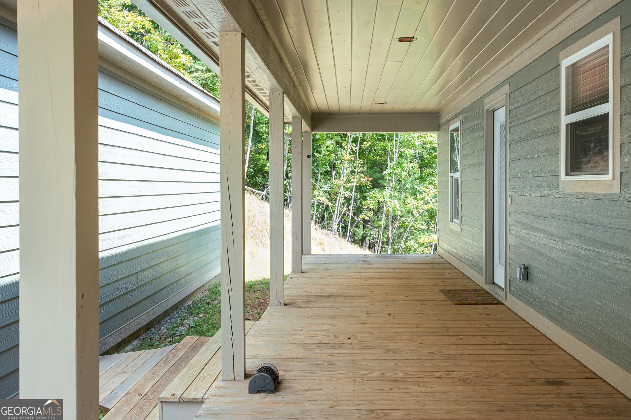 3 bedroom, 3 bathroom, 2,700 sq ft single family residence for sale at 280 Wildberry Lane, Hayesville, NC 28904 — photo 6